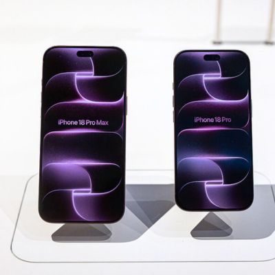 The new iPhone 18 Pro and iPhone 18 Pro Max are displayed inside an Apple store