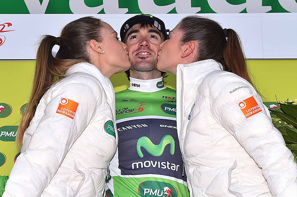 Ion Izagirre (Movistar) in the green jersey