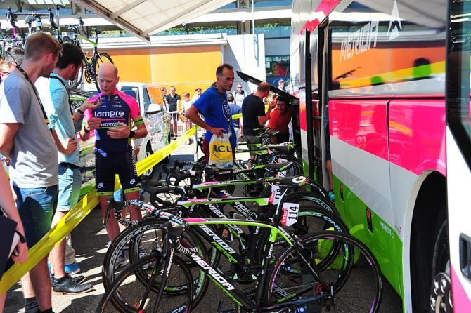 Riders really do pick and choose: Lampre-Merida's Sculptura, Reacto EVO and Reacto KOM on display