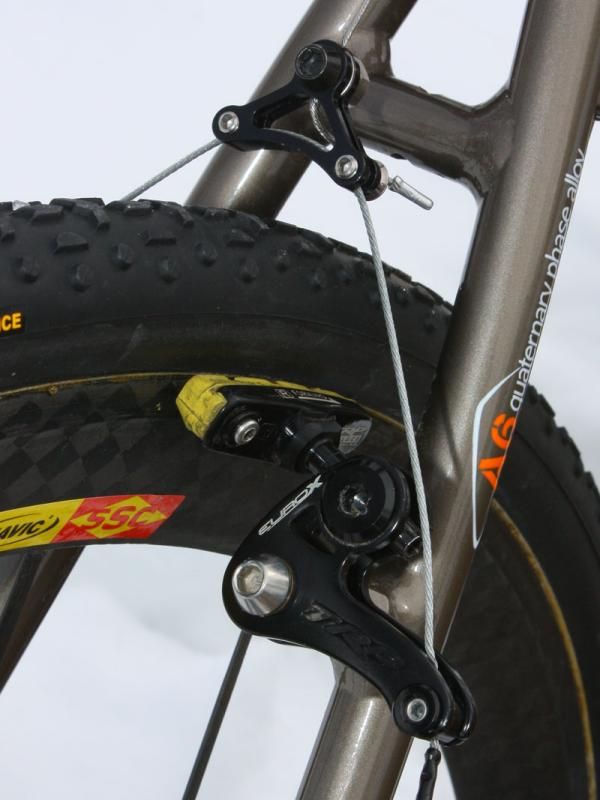 Inplace Adjust pad holders on the TRP EuroX brakes give them nearly all the adjustability of higher-end models and nearly identical weight but at a fraction of the cost.