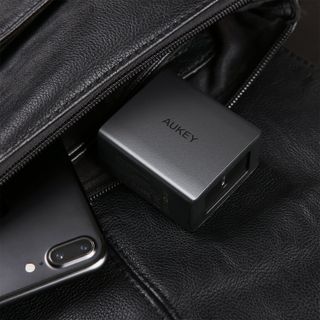 Aukey USB-C PD 18W charger