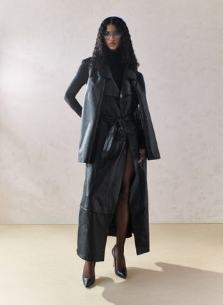 Trench Coats SS 2024 Womenswear Trend