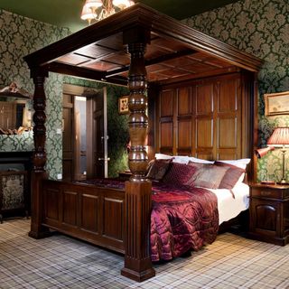 bedroom with double bed and bedside table