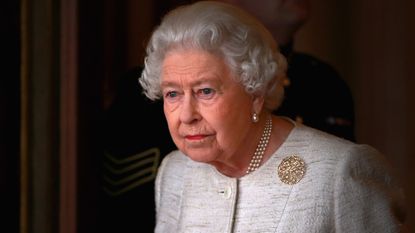 Why the Queen never really liked Buckingham Palace Queen Elizabeth II prepares to greet Kazakhstan President Nursultan Nazarbayev at Buckingham Palace on November 4, 2015 in London, England. 