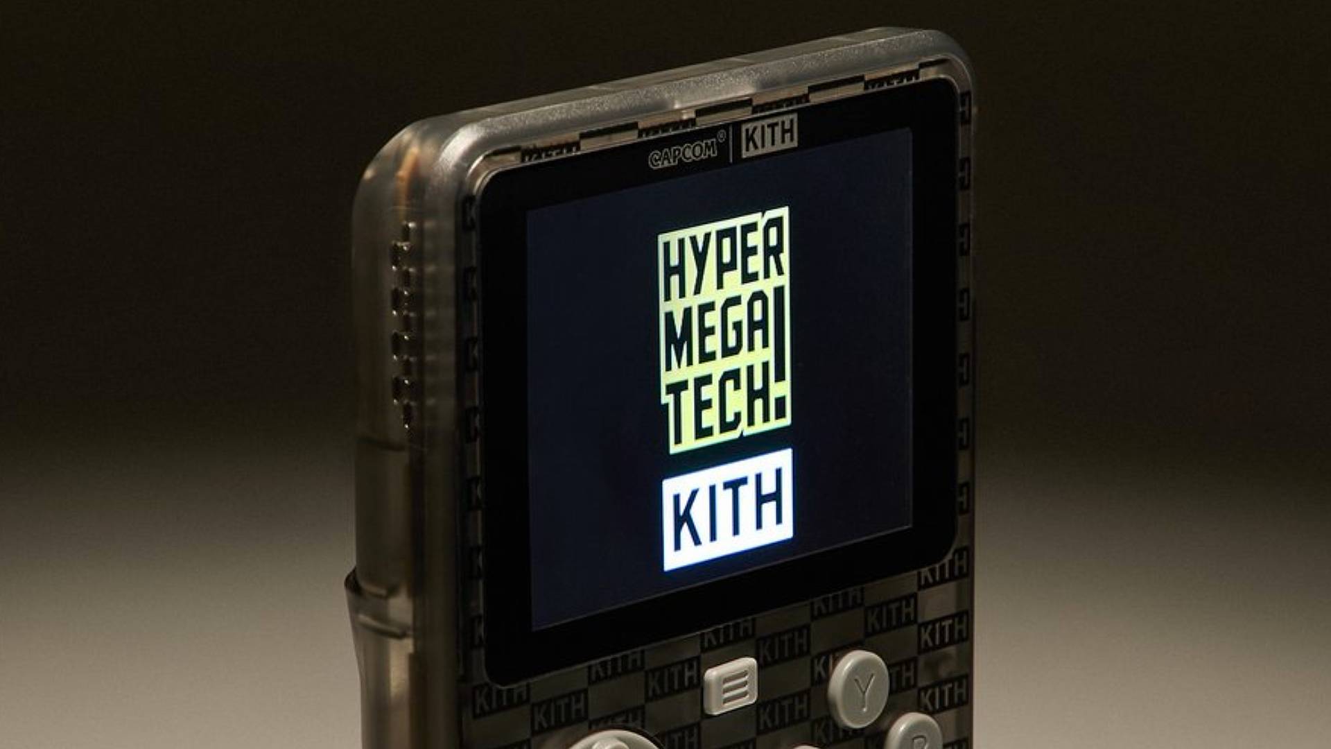 Close up of Kith Super Pocket screen.