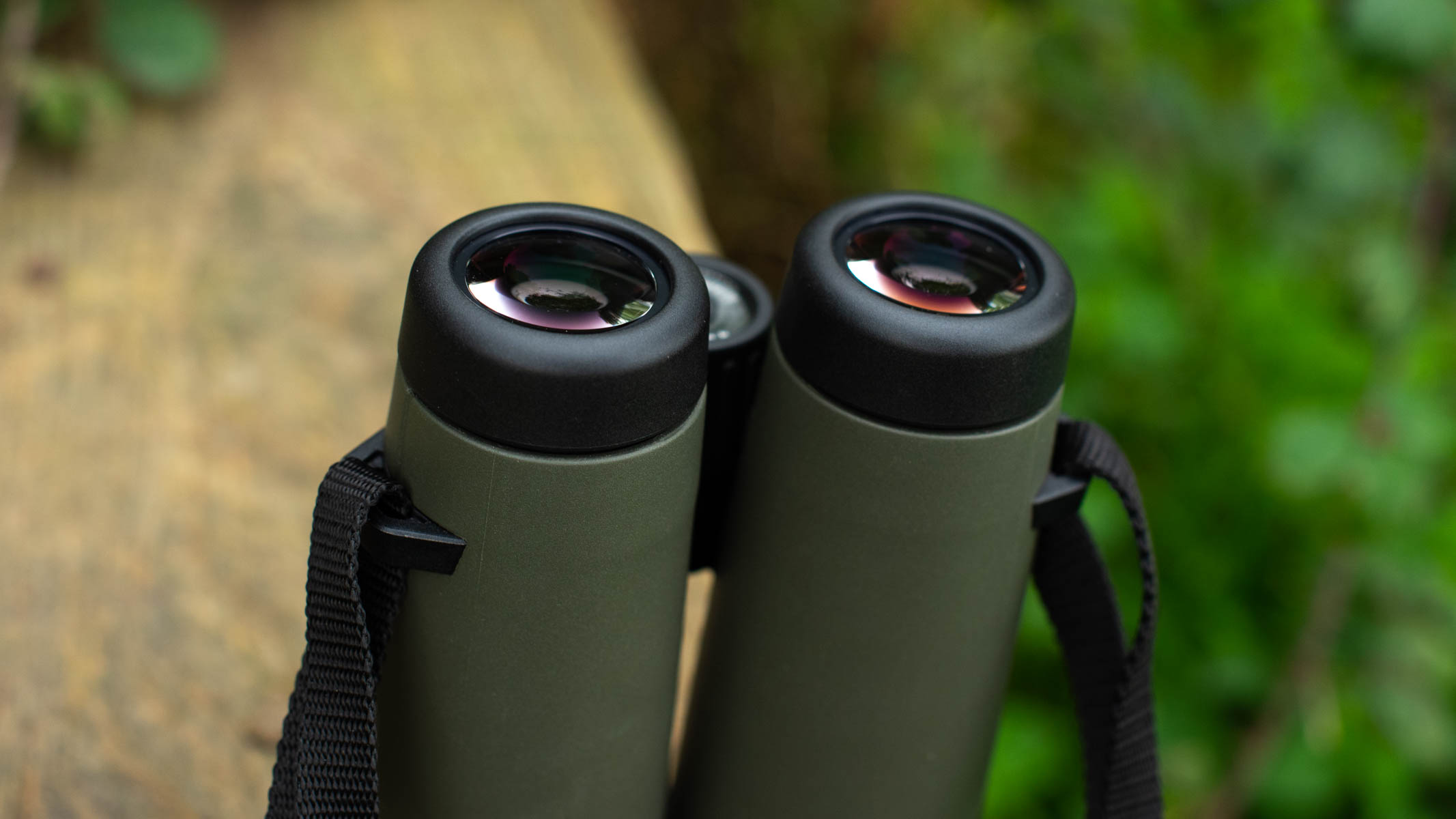 Close-up of the eyecups of the Leica Noctivid 10x42 binoculars.