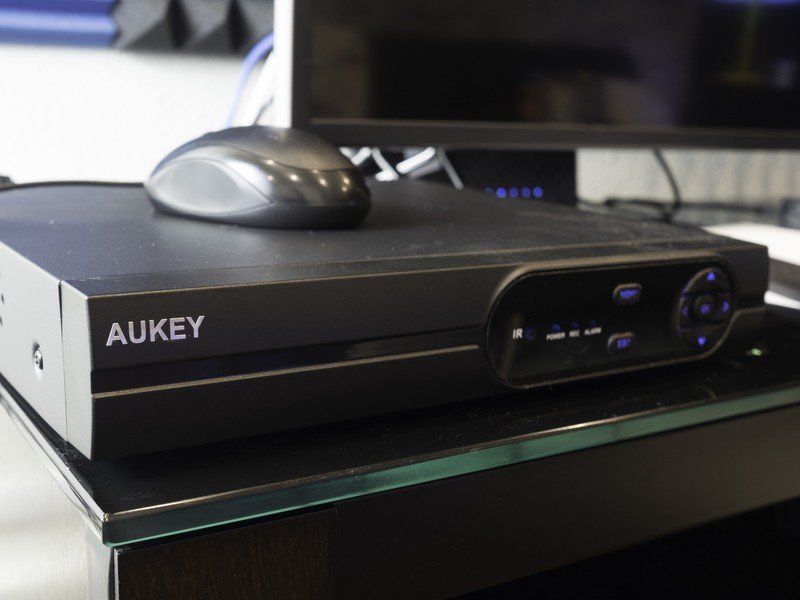 Aukey WatchTower XVR