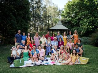 Neighbours cast of 2022