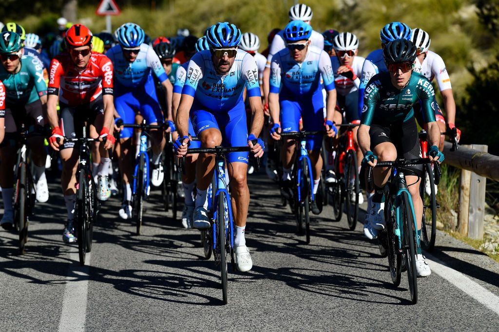 ANDRATX SPAIN JANUARY 29 Sam Bewley of New Zealand and Team BikeExchange Jayco competes during the 31st Challenge Ciclista Mallorca 2022 Trofeo Pollena Port d Andratx a 170 km race from Pollena to Andratx 214m ChallengeMallorca on January 29 2022 in Andratx Spain Photo by Dario BelingheriGetty Images