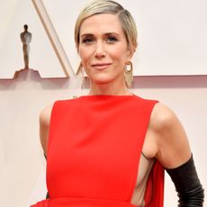 hollywood, california february 09 kristen wiig attends the 92nd annual academy awards at hollywood and highland on february 09, 2020 in hollywood, california photo by amy sussmangetty images