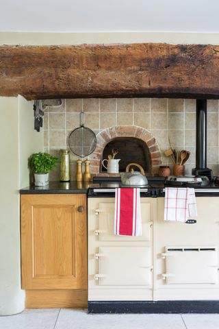 farmhouse kitchen aga