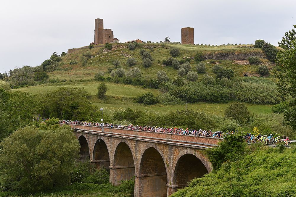 A scenic day for the peloton