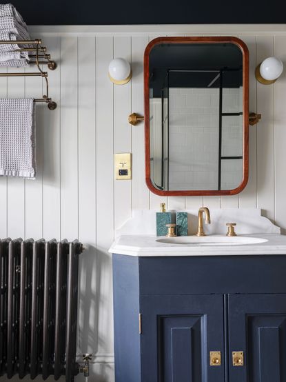 10 bathroom wall lighting ideas to beautifully illuminate your space ...