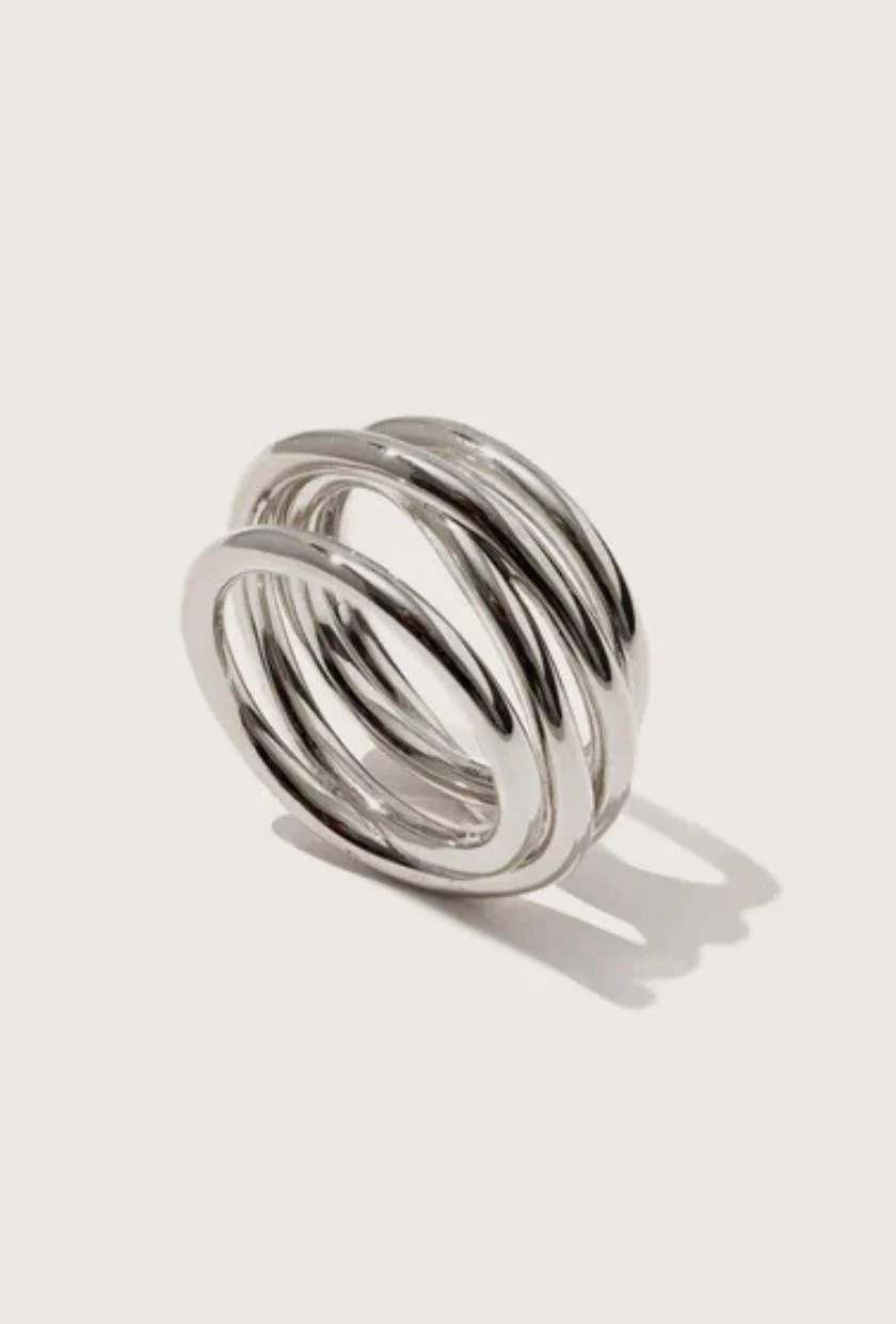 Otiumberg, Twine Pinky Ring