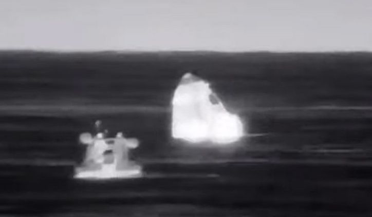 SpaceX's Crew-2 Dragon Endeavour and its crew of four astronauts splashed down in the Gulf of Mexico off the coast of Pensacola, Florida late Nov. 8, 2021.