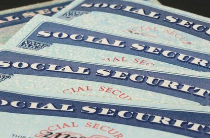 picture of social security cards