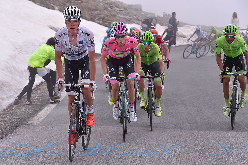 Bob Jungels leads a group with Steven Kruijswijk during stage 19