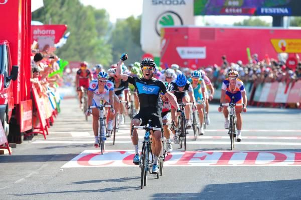 Chris Sutton (Sky) crosses the line triumphant at Playas de Orihuela.