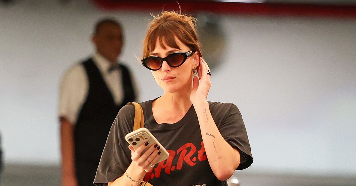 It's Here: The 2026 It-Girl Way to Wear Those Silky Pants Everyone Owns