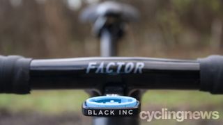 Factor Vista Black Inc GPS mount