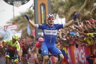 Elia Viviani (Quick-Step Floors) wins stage 2 of Giro d'Italia 2018