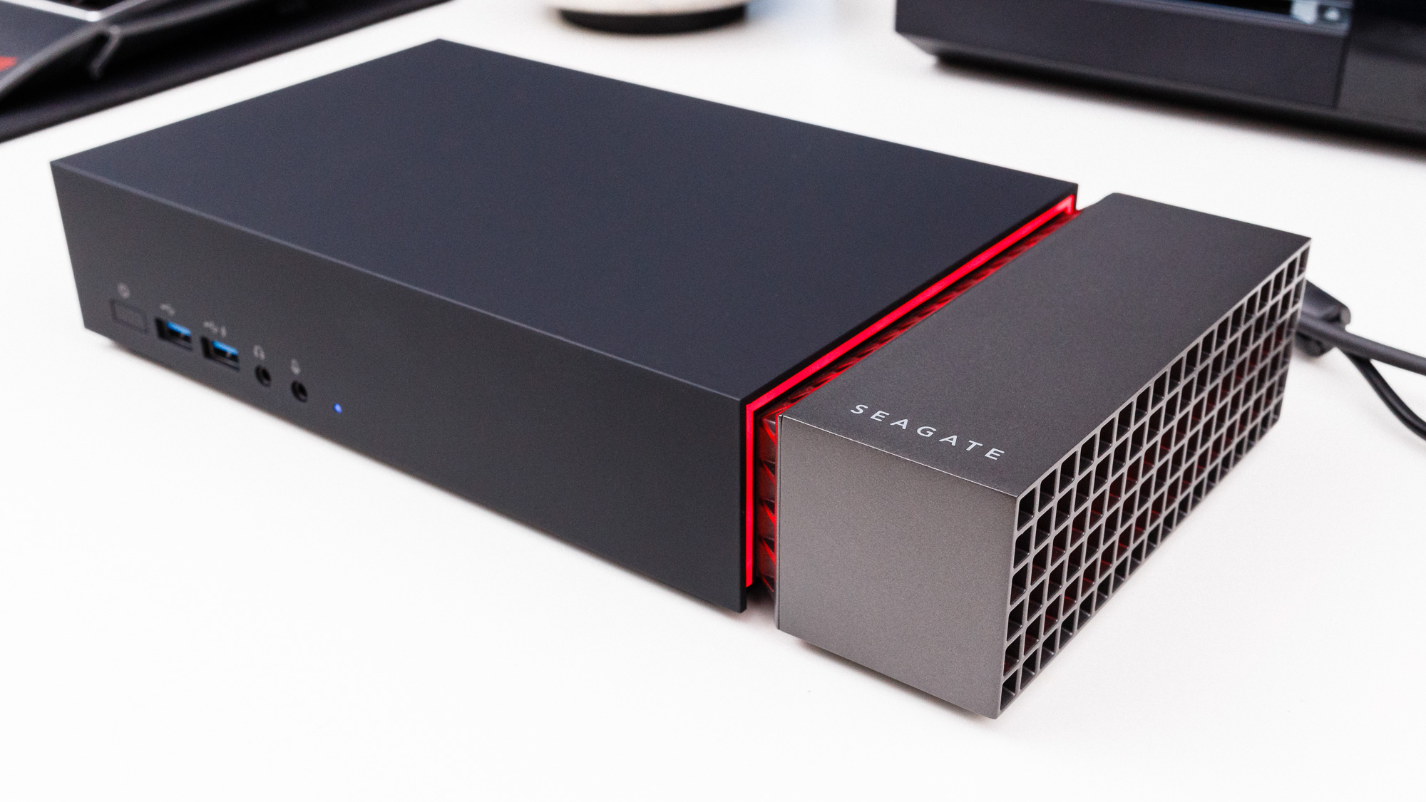 Seagate FireCuda Gaming Dock (4TB) Review: Dock-Full of Storage