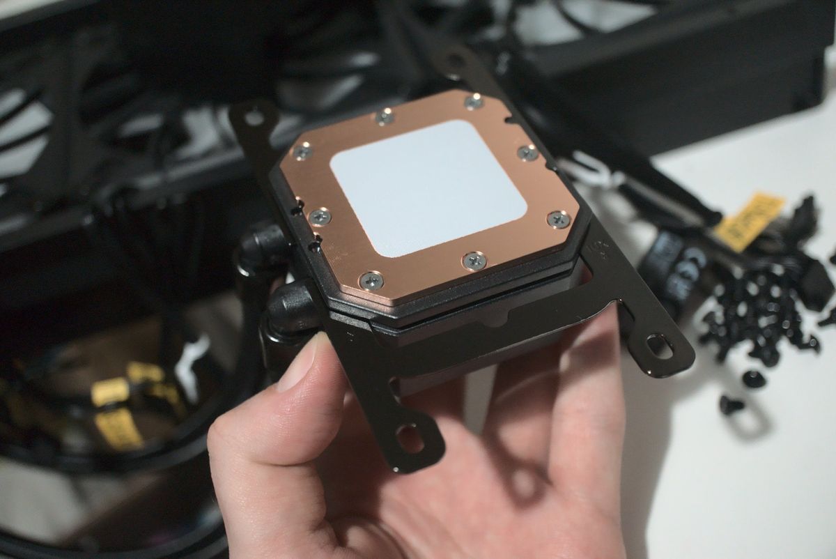 Corsair H150i Elite LCD