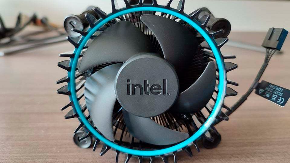 Intel Core i512400F Unboxing Exhibits New Stock Cooler Tom's Hardware