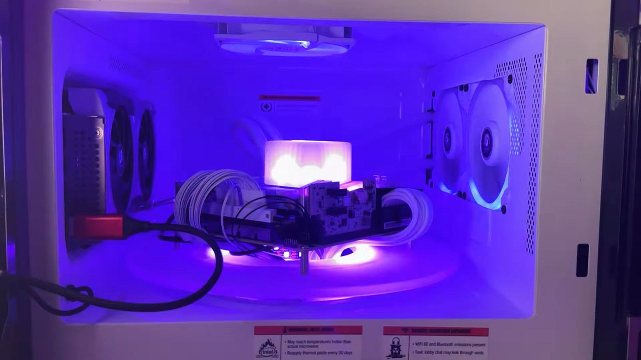 SignalRGB's $2,000 Microwave PC