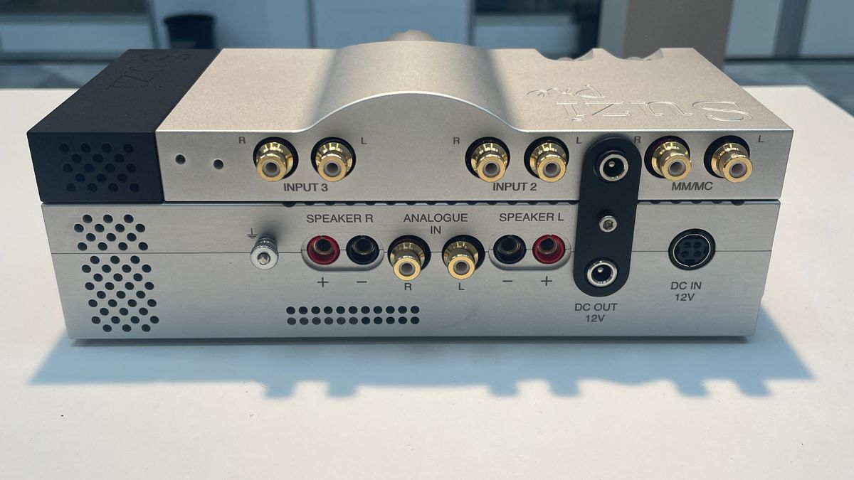 Chord Suzi connected to Chord Hugo 2