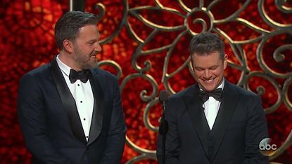 Ben Affleck ribs Matt Damon at 2017 Oscars