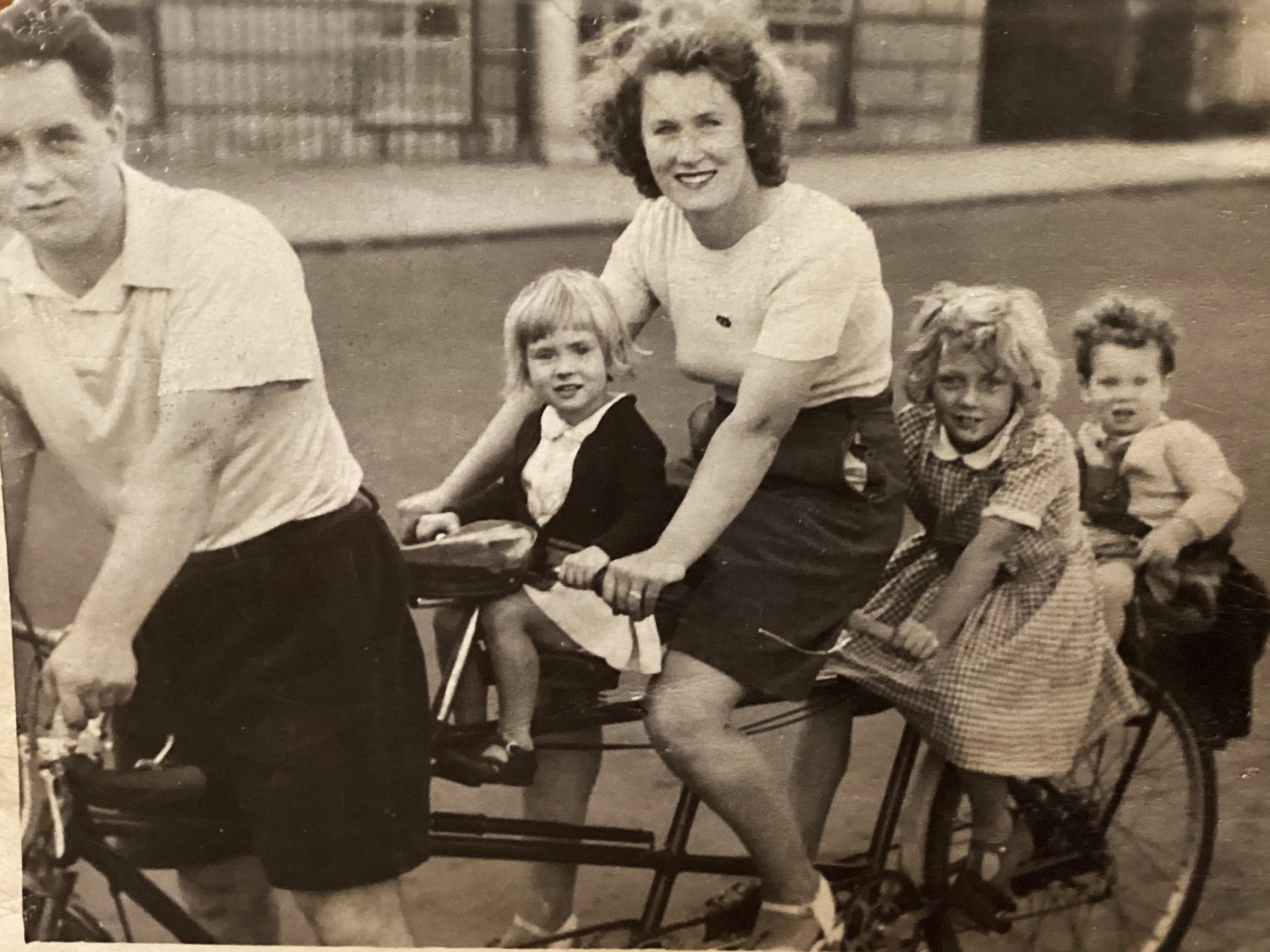 Stephe Fletcher family bike