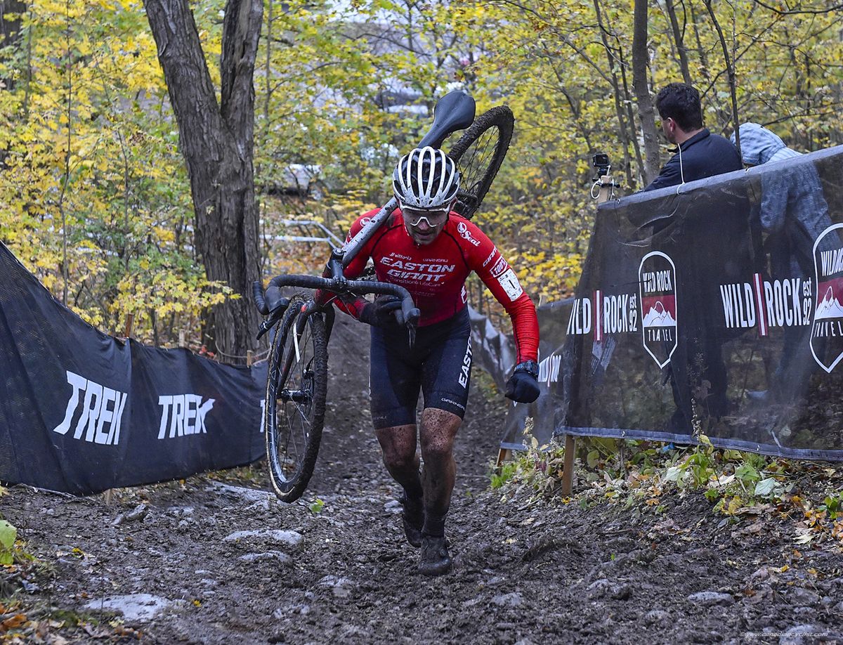 Michael van den Ham (Easton-Giant p/b Transitions Lifecare) on the run up