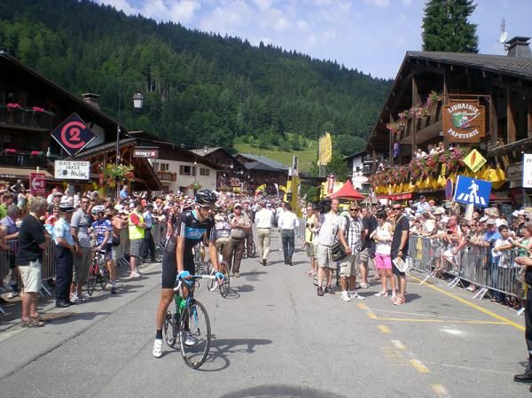 Michael Barry on the start line of Morzine exactly at the place where Floyd Landis won at the 2006 Tour de France before going to dope control...