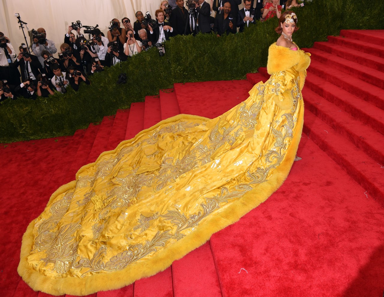 Rihanna attends the "China: Through The Looking Glass" Costume Institute Benefit Gala at Metropolitan Museum of Art on May 4, 2015 in New York City.