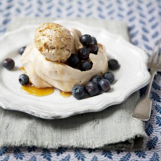 Maple Syrup Meringues with Brown Bread Ice Cream and Blueberries