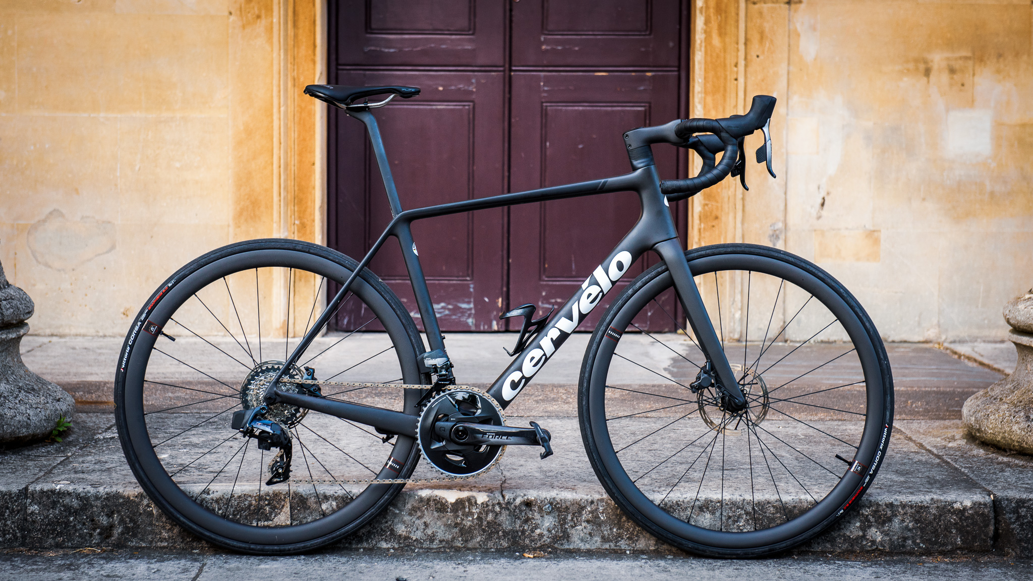 Cervelo R5 Sram AXS bike images and detailss