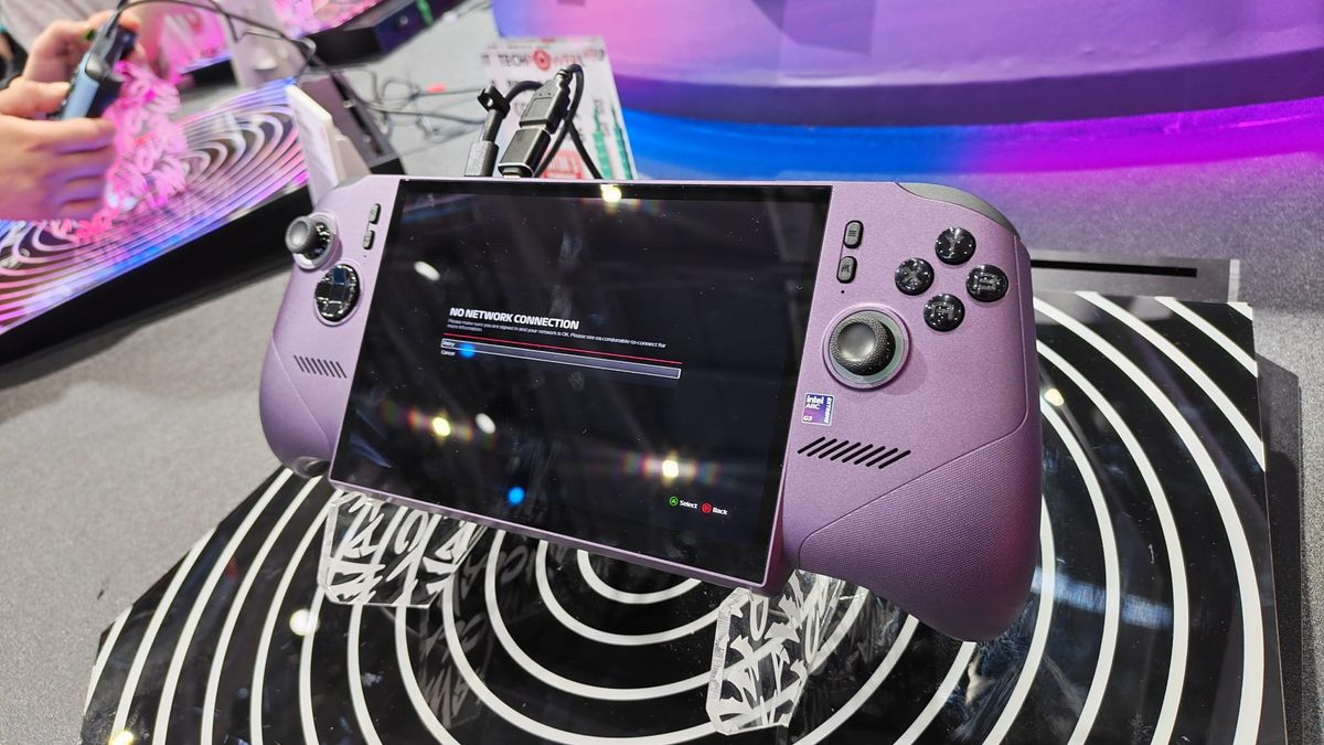 The purple MSI Claw 8 EX AI+