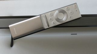 Samsung Q8D remote