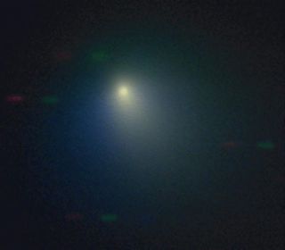 The Kitt Peak National Observatory's 2.1-meter telescope observed comet Tempel 1 on April 11, 2005, when the comet was near its closest approach to the Earth.