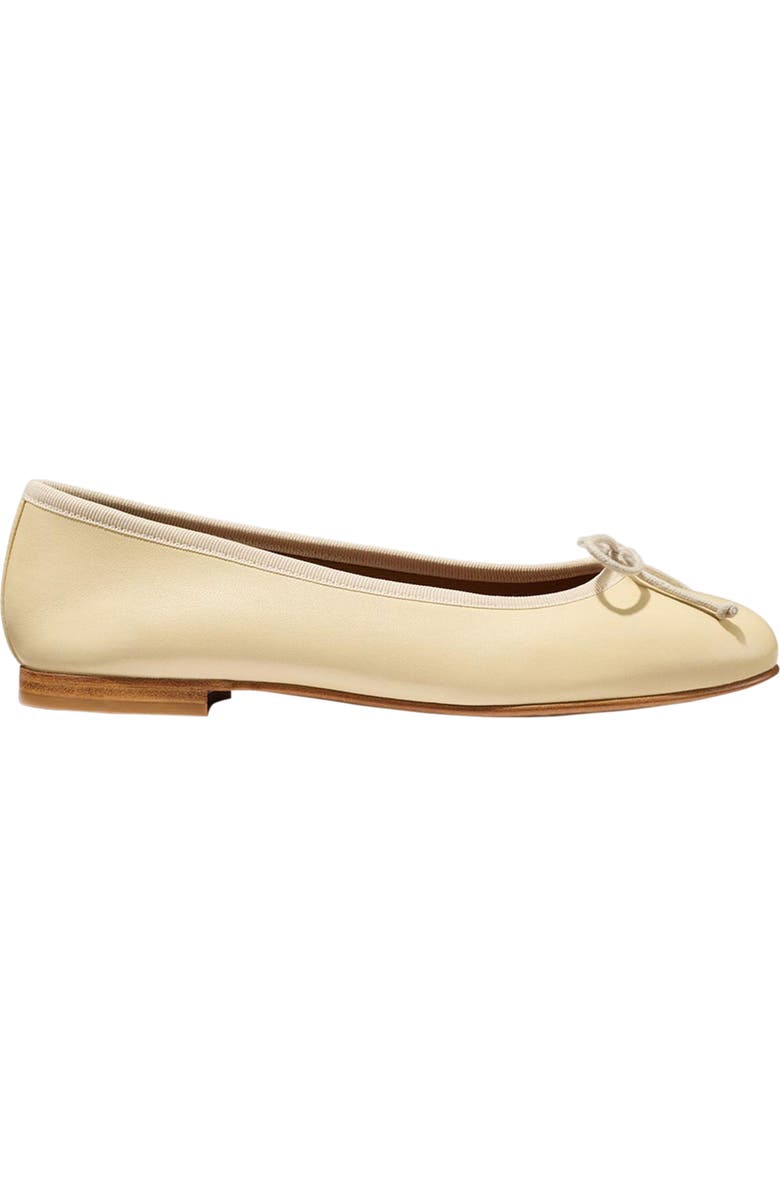 The Demi Flat