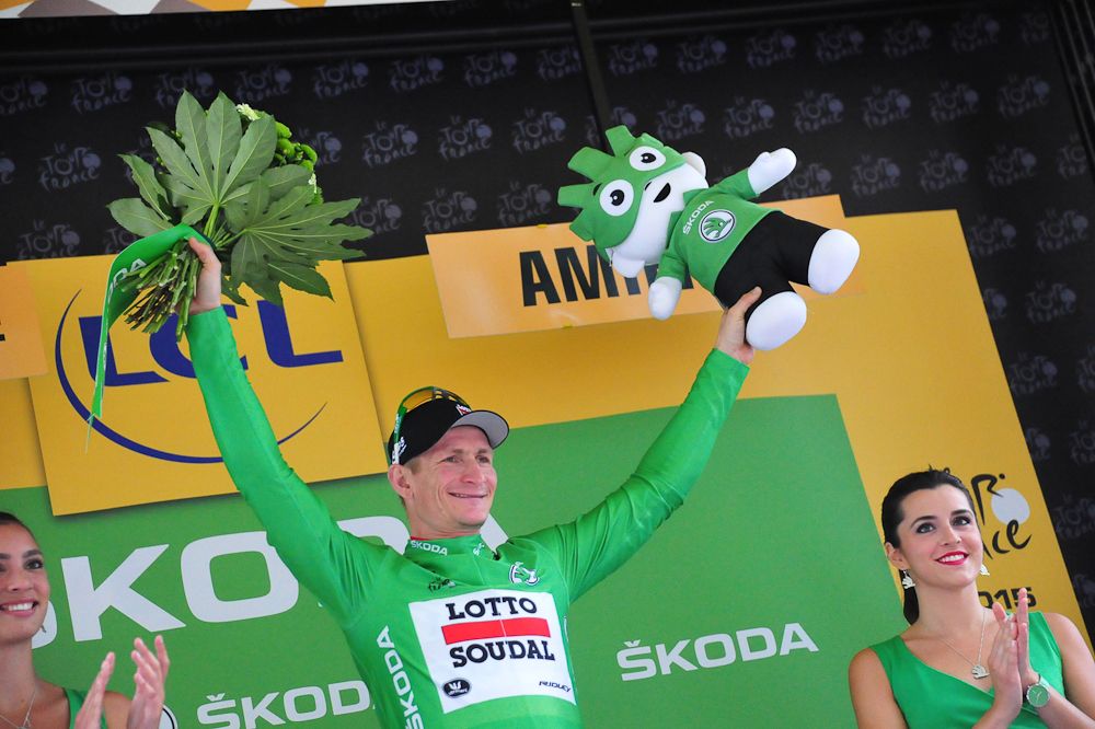 Andre Greipel in the green jersey ont he stage 5 podium.
