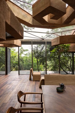 living space in chuzhi house in india