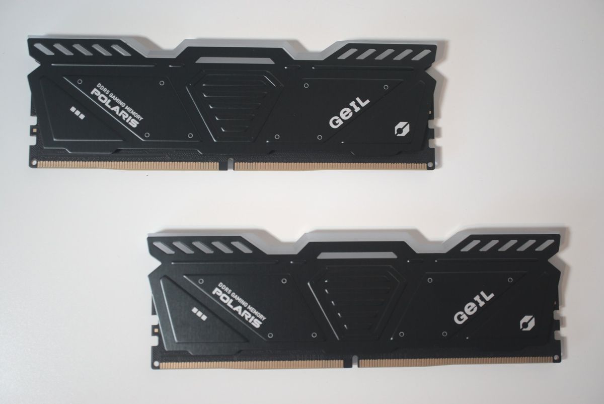 GeIL Polaris RGB SYNC
