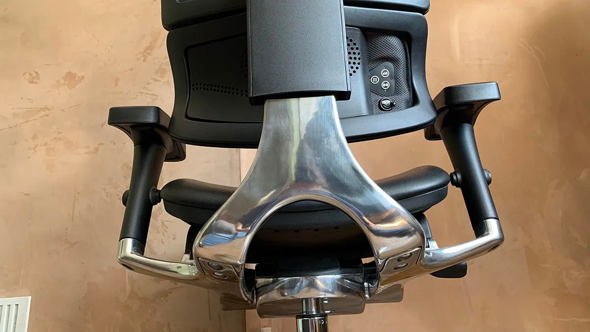 The X-chair's X4 chair