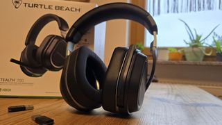 Turtle Beach Stealth 700 (Gen 3) headset review photographs