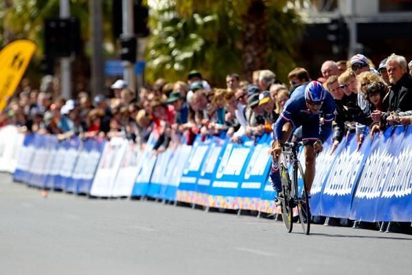 Geoffrey Soupe (France) drives it home in front of a large crowd.