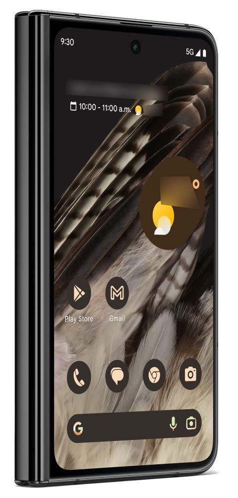 Google Pixel Fold front screen and hinge