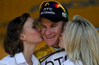 Michael Rogers (HTC-Columbia) is the new leader of the Amgen Tour of California.