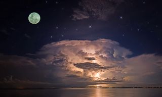 The Full Thunder Moon of 2019 will occur on July 16, at 5:38 p.m. EDT (2138 GMT).